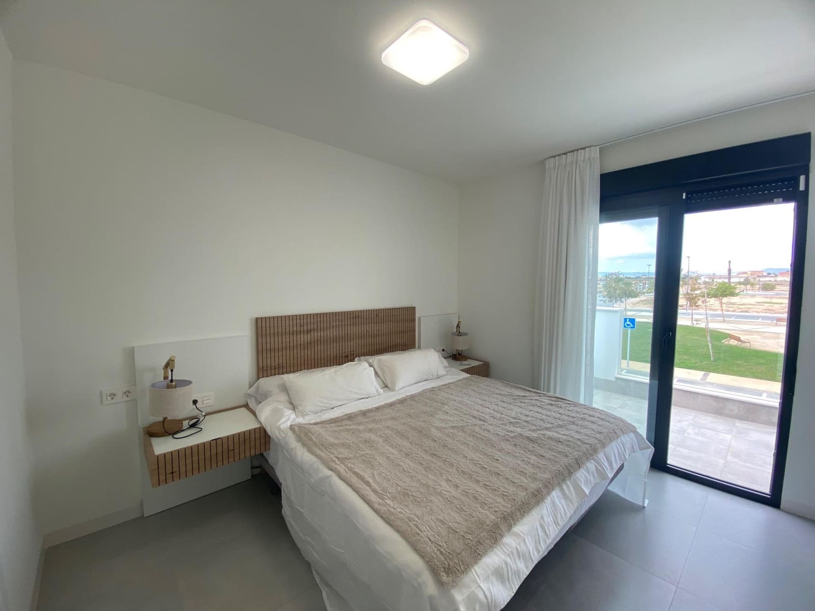 3 makuuhuone Huvila myytävänä paikassa Roldan mukana uima-altaan - 373 900 € (Ref: 8638549)