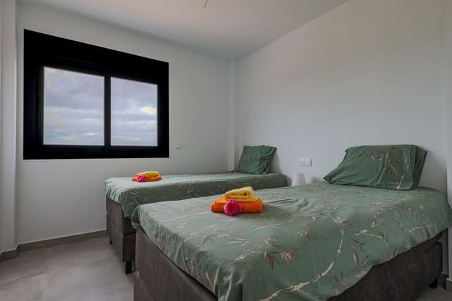 Ático de 2 habitaciones en Torre-Pacheco en venta con piscina - 395.000 € (Ref: 8676115)