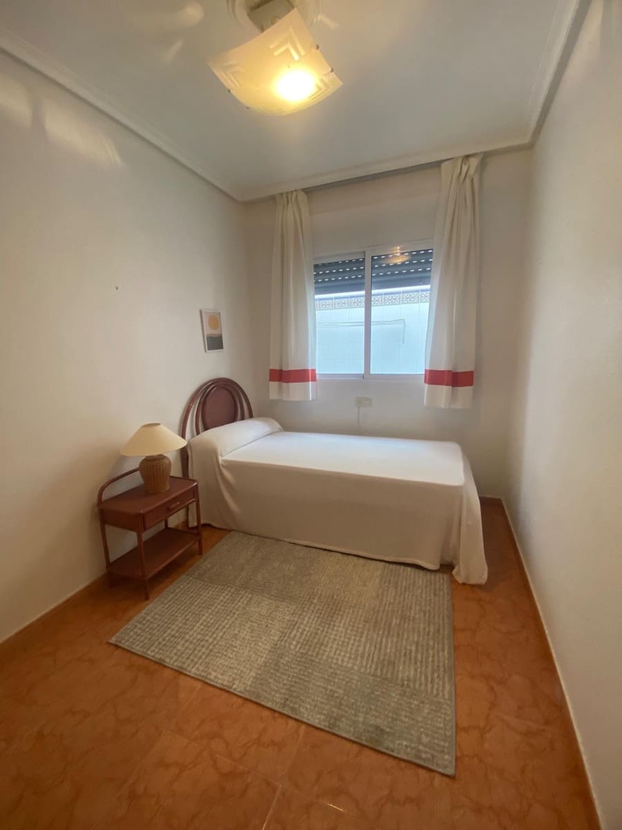 4 sovrum Lägenhet till salu i Torre de la Horadada - 249 000 € (Ref: 8841092)