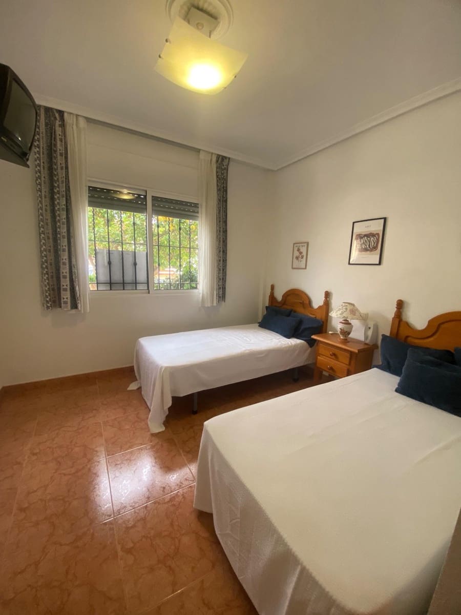 4 sovrum Lägenhet till salu i Torre de la Horadada - 249 000 € (Ref: 8841092)