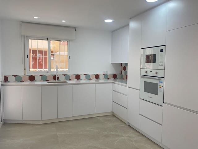 2 sypialnia Apartament na sprzedaż w Torre de la Horadada, Pilar de la Horadada z basenem - 225 000 € (Ref: 8851964)