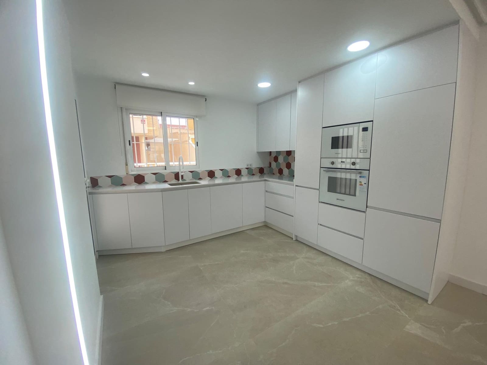 2 sypialnia Apartament na sprzedaż w Torre de la Horadada z basenem - 225 000 € (Ref: 8851964)