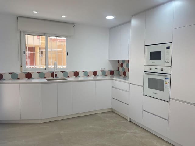 2 sypialnia Apartament na sprzedaż w Torre de la Horadada, Pilar de la Horadada z basenem - 225 000 € (Ref: 8851964)