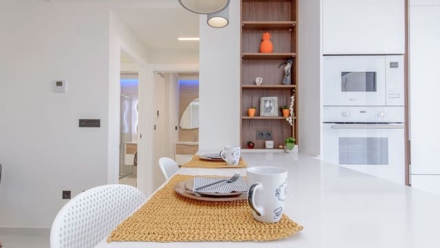 2 quarto Bungalow para venda em Los Balcones com piscina - 275 000 € (Ref: 9232765)