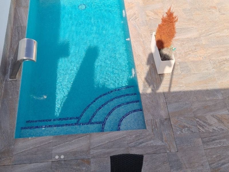 3 soveværelse Rækkehus til salg i Avileses med swimmingpool - € 269.000 (Ref: 9236690)