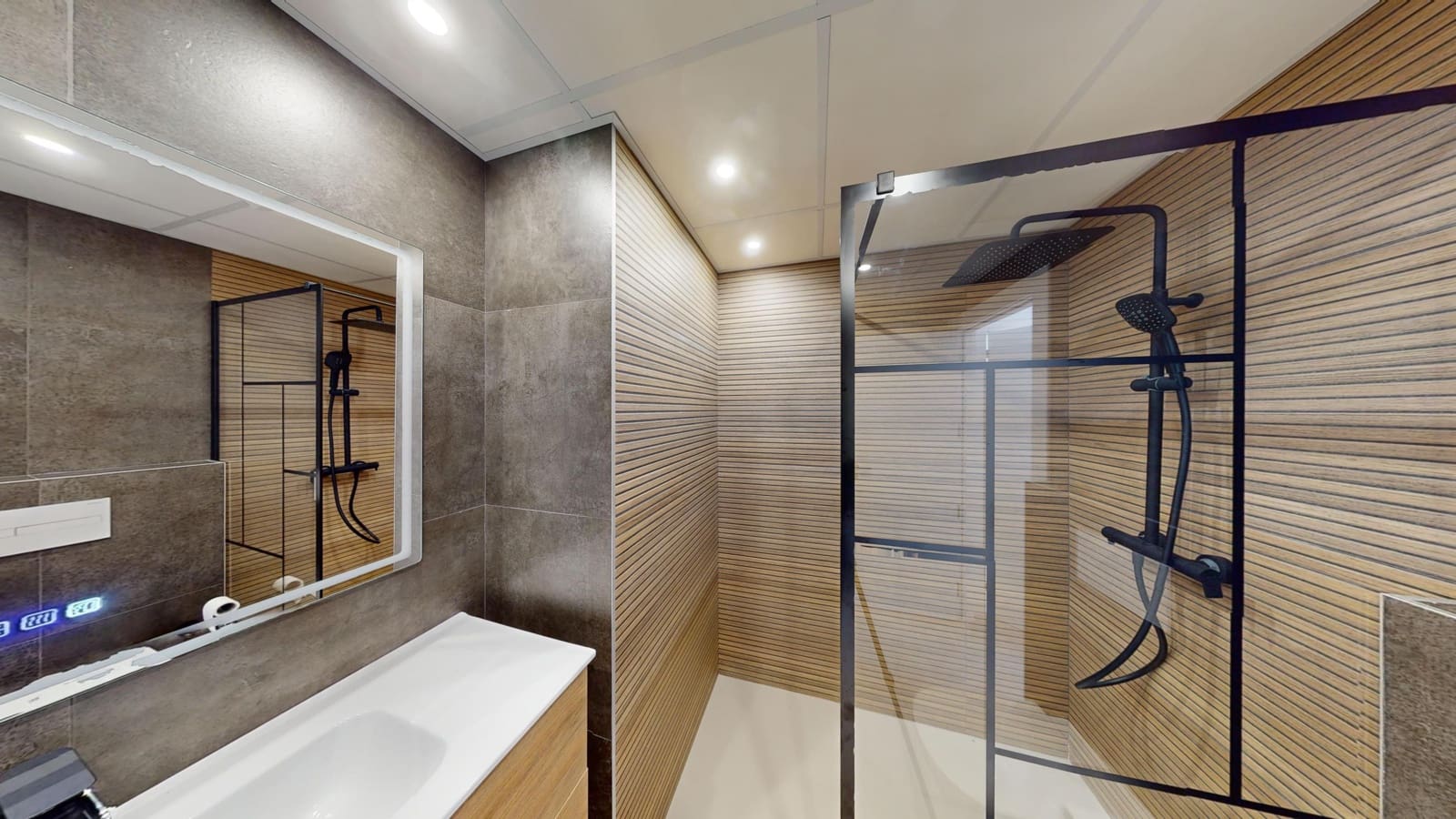 3 bedroom Apartment for sale in Pilar de la Horadada - € 235,000 (Ref: 9236743)