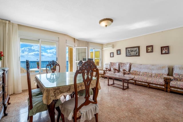 3 makuuhuone Huoneisto myytävänä paikassa Playa del Cura, Torrevieja mukana 
autotalli - 475 000 € (Ref: 9311075)