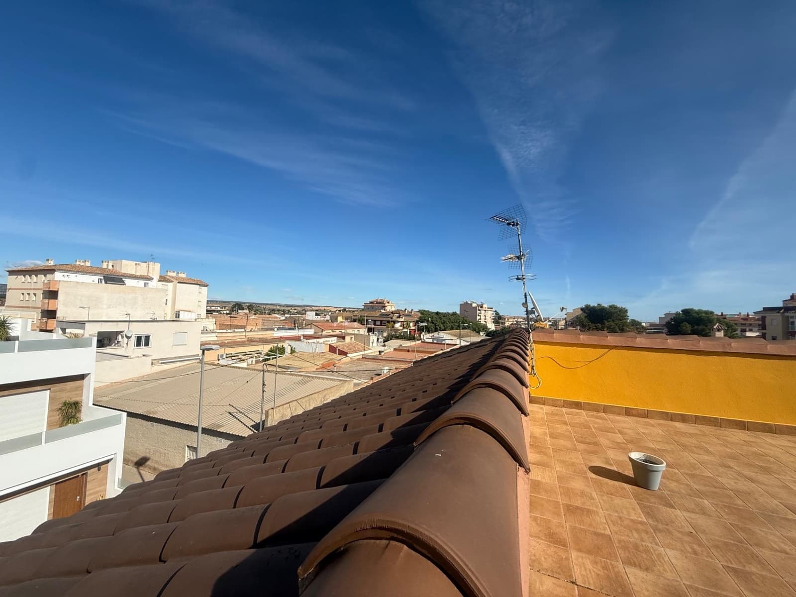 3 bedroom Townhouse for sale in Avileses with garage - € 240,000 (Ref: 9359758)