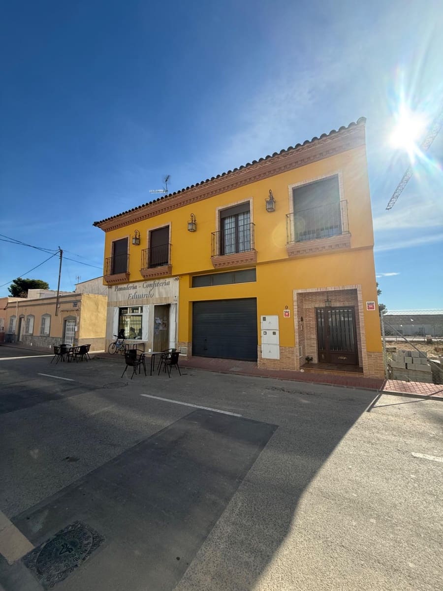 3 bedroom Townhouse for sale in Avileses with garage - € 240,000 (Ref: 9359758)