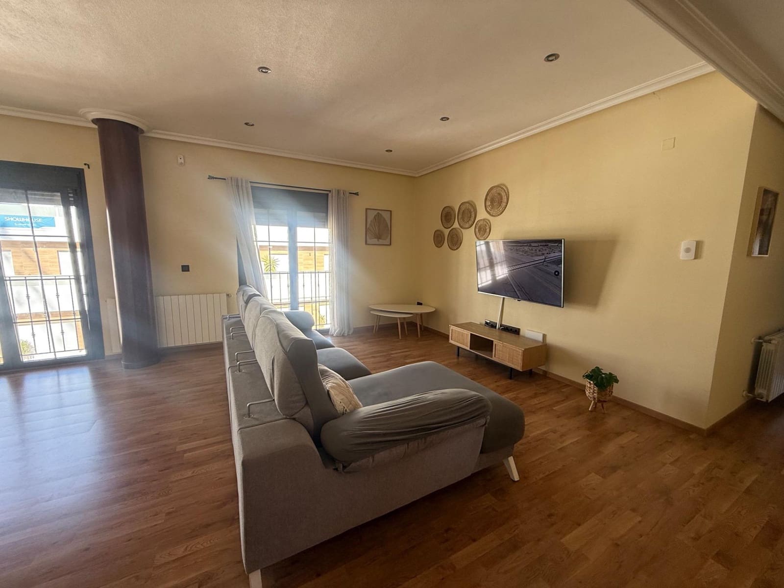 3 bedroom Townhouse for sale in Avileses with garage - € 240,000 (Ref: 9359758)