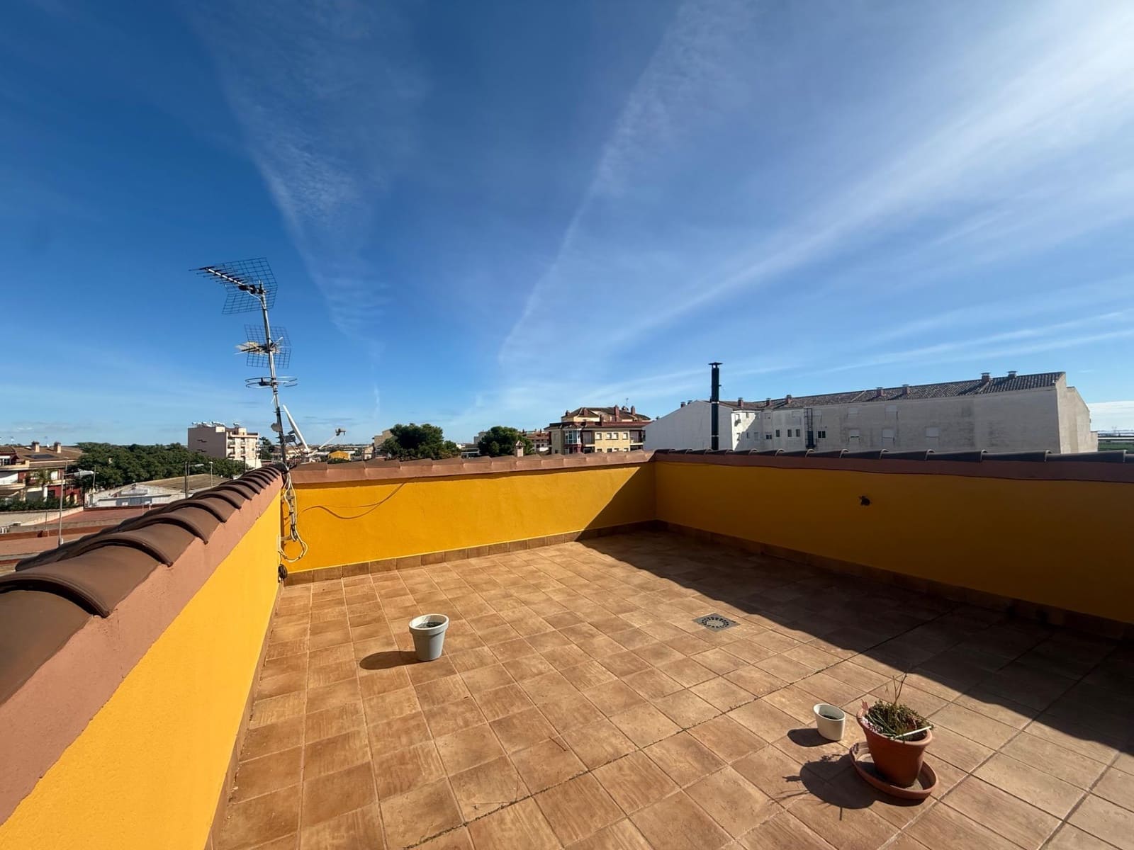 3 bedroom Townhouse for sale in Avileses with garage - € 240,000 (Ref: 9359758)