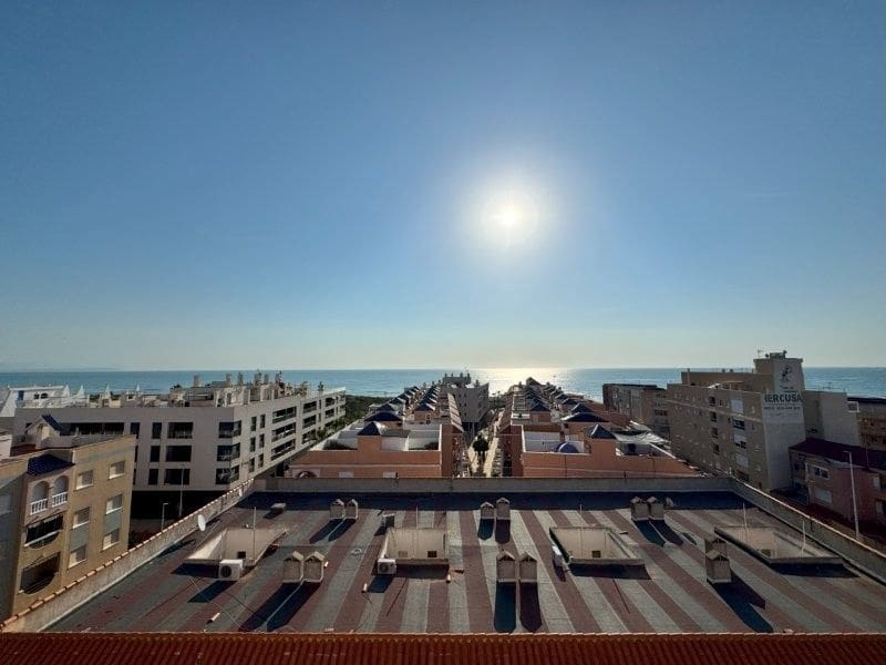 2 soverom Leilighet til salgs i Torrevieja med svømmebasseng - € 165 000 (Ref: 9396212)