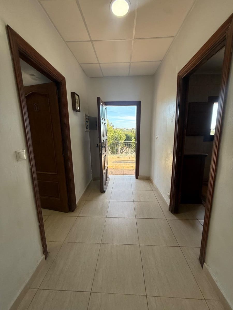 4 soveværelse Finca/Landehus til salg i Pinar de Campoverde med swimmingpool - € 340.000 (Ref: 9398662)