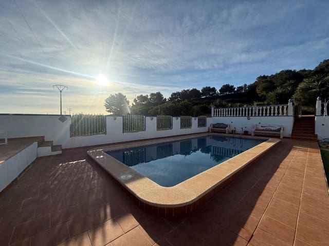 4 soveværelse Finca/Landehus til salg i Pinar de Campoverde, Pilar de la Horadada med swimmingpool - € 340.000 (Ref: 9398662)