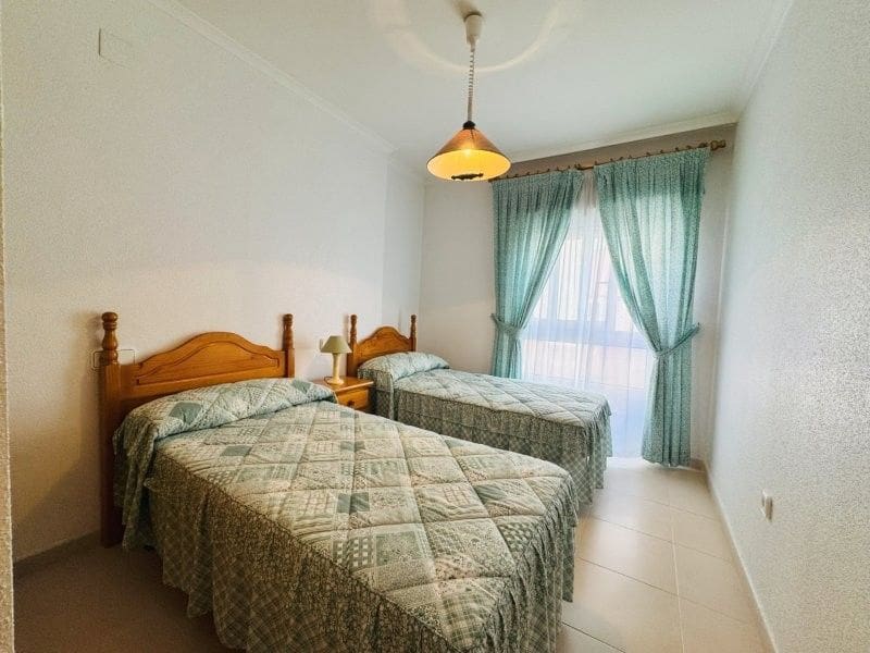 4 bedroom Apartment for sale in Torrevieja - € 340,000 (Ref: 9403554)
