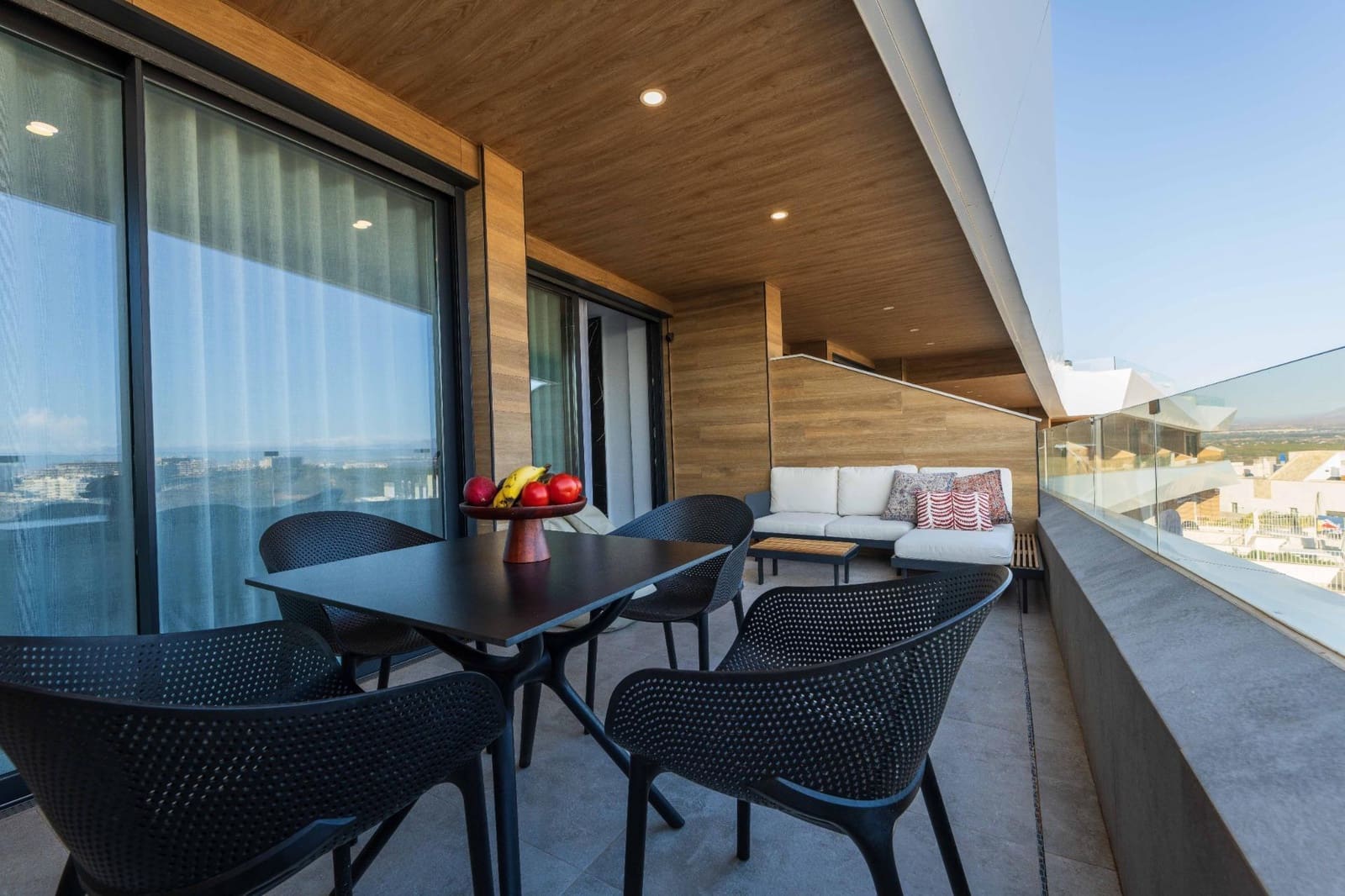 3 sypialnia Penthouse na sprzedaż w Gran Alacant z basenem garażem - 549 000 € (Ref: 9437577)