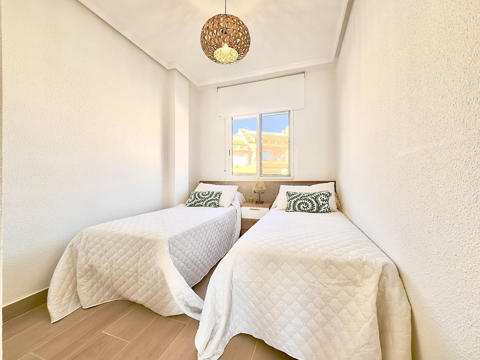 2 chambre Appartement à vendre à Torrevieja avec piscine - 359 900 € (Ref: 9437578)