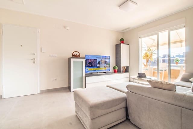 2 soverom Bungalow til salgs i Punta Prima, Torrevieja med svømmebasseng - € 294 000 (Ref: 9437582)