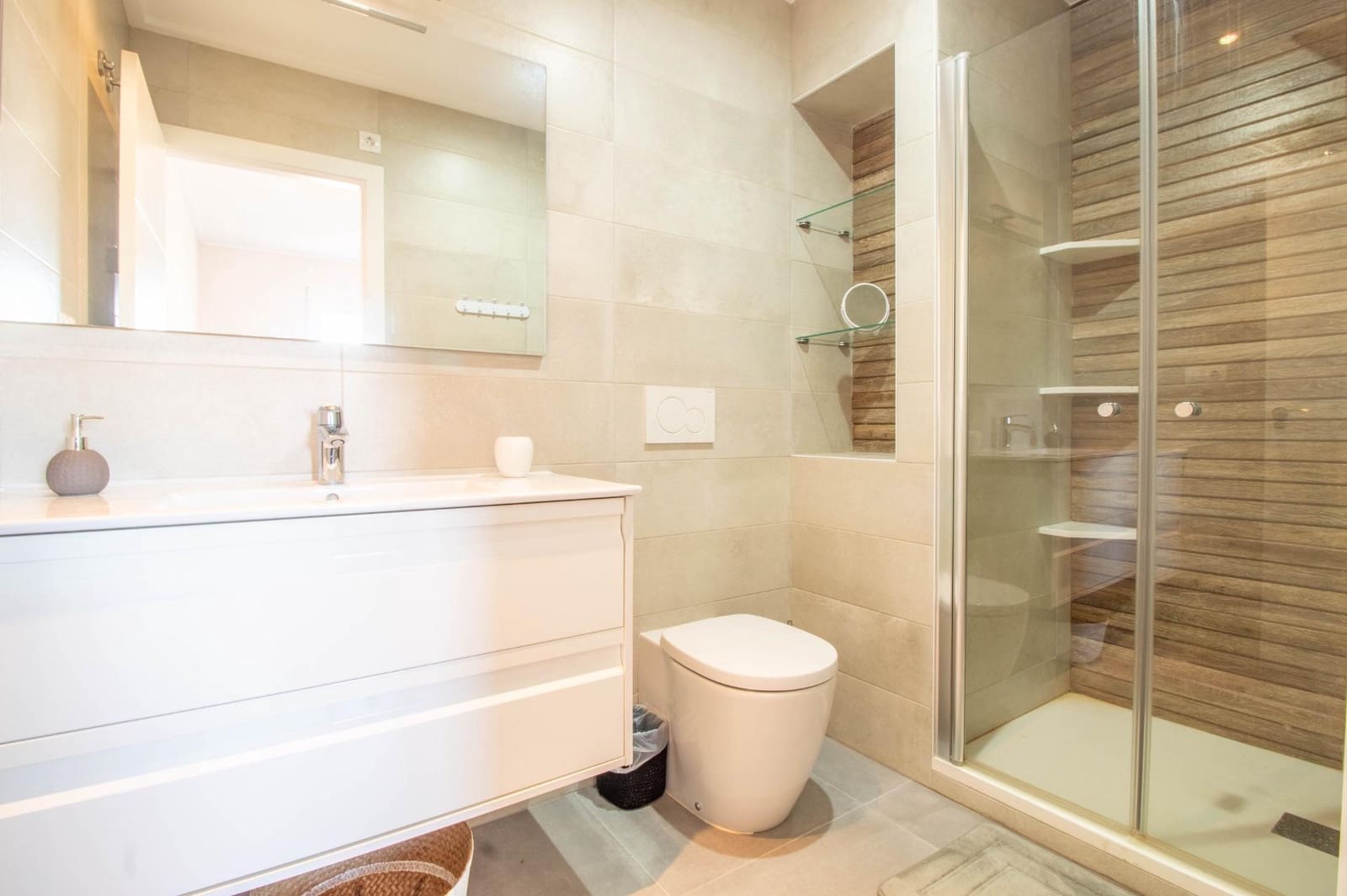 2 soverom Bungalow til salgs i Punta Prima med svømmebasseng - € 294 000 (Ref: 9437582)