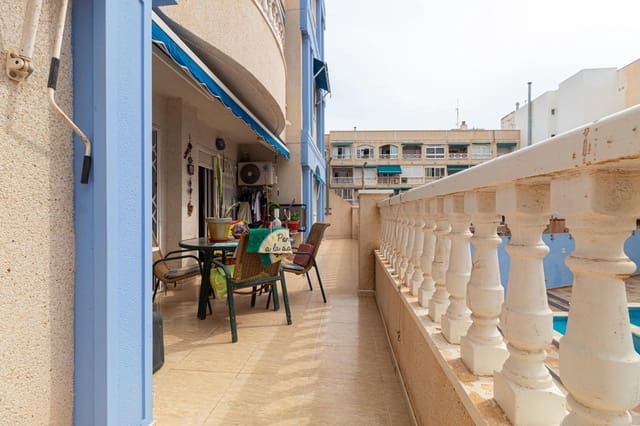 3 makuuhuone Huoneisto myytävänä paikassa Centro, Torrevieja mukana uima-altaan - 250 000 € (Ref: 9437584)