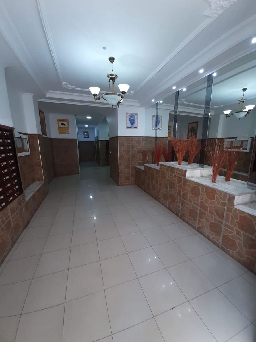 2 chambre Appartement à vendre à Torrevieja - 135 000 € (Ref: 9509142)