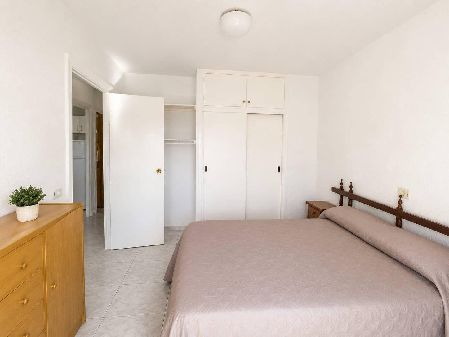 1 bedroom Apartment for sale in La Manga del Mar Menor - € 135,000 (Ref: 9509143)