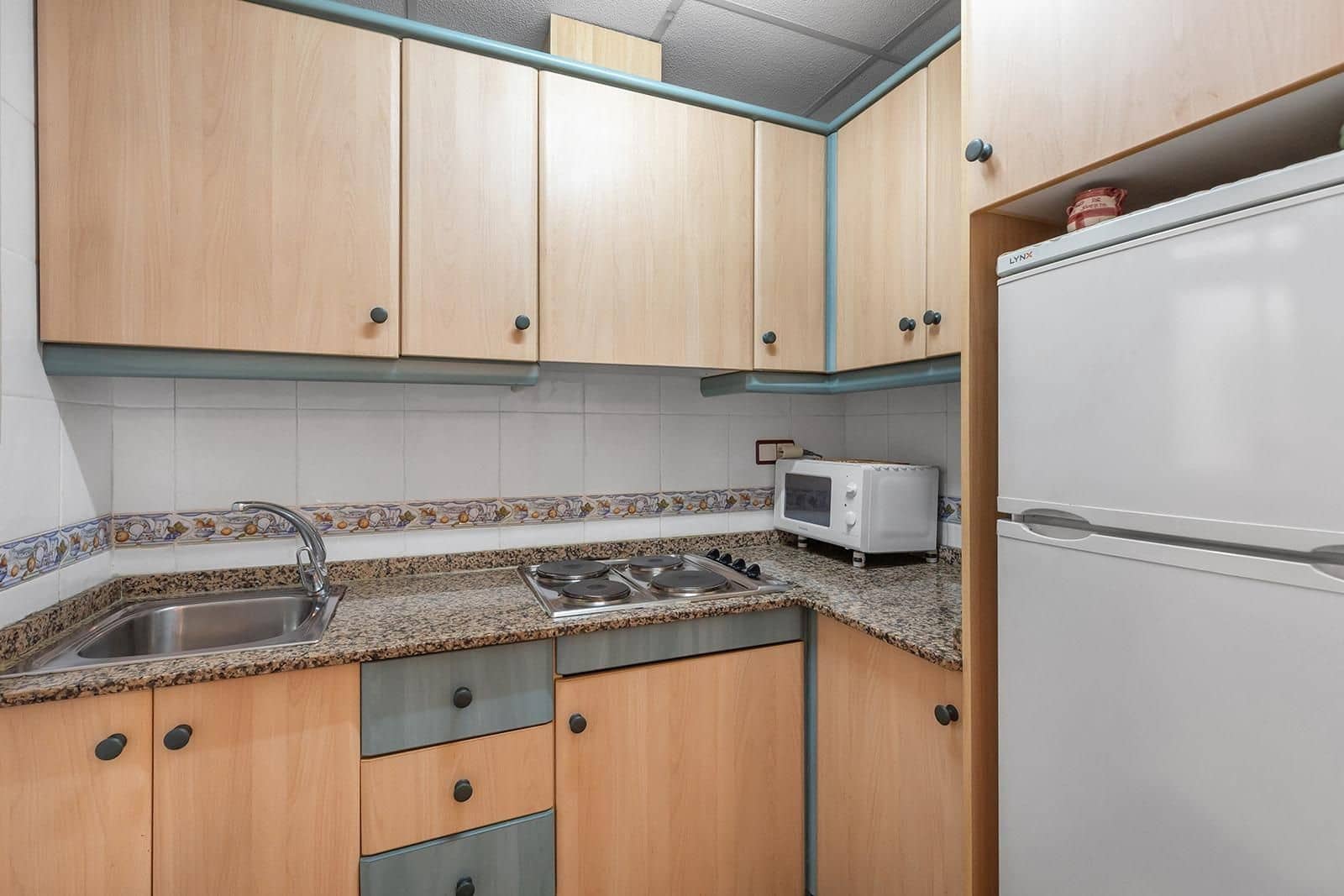 Apartamento de 2 habitaciones en Torrevieja en venta con garaje - 132.500 € (Ref: 9509145)