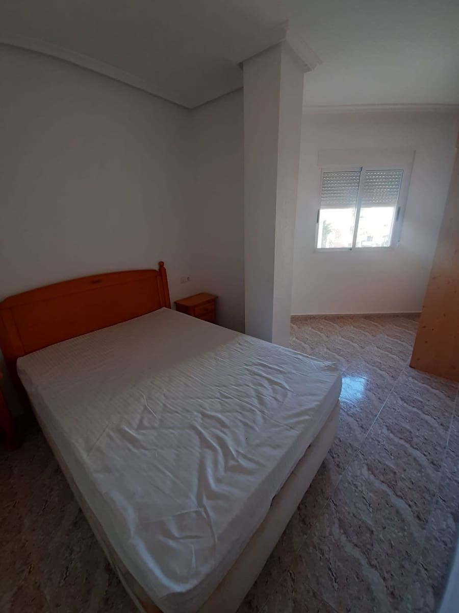 2 soverom Leilighet til salgs i Torrevieja - € 130 000 (Ref: 9509147)