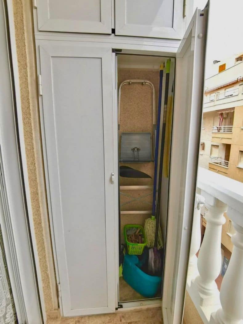 1 bedroom Apartment for sale in Torrevieja - € 99,900 (Ref: 9509157)