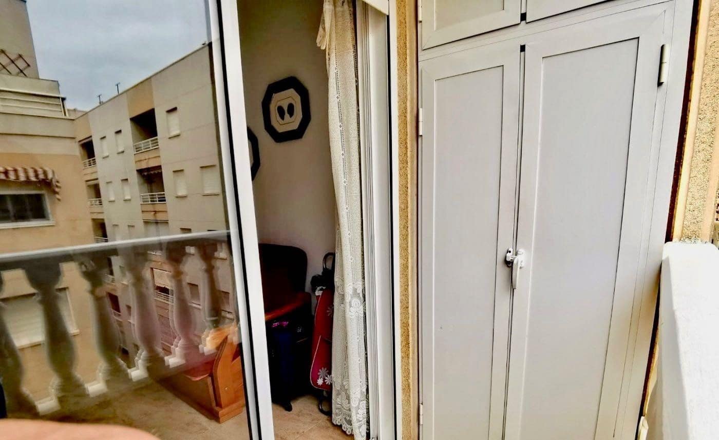 1 bedroom Apartment for sale in Torrevieja - € 99,900 (Ref: 9509157)
