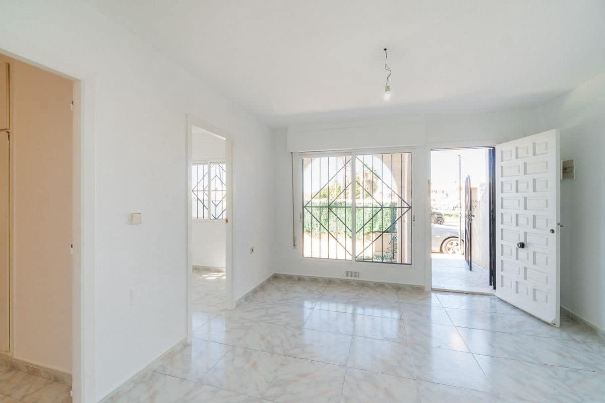 2 quarto Bungalow para venda em Torrevieja - 138 000 € (Ref: 9509160)