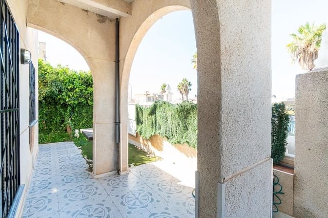 2 quarto Bungalow para venda em Torrevieja - 138 000 € (Ref: 9509160)