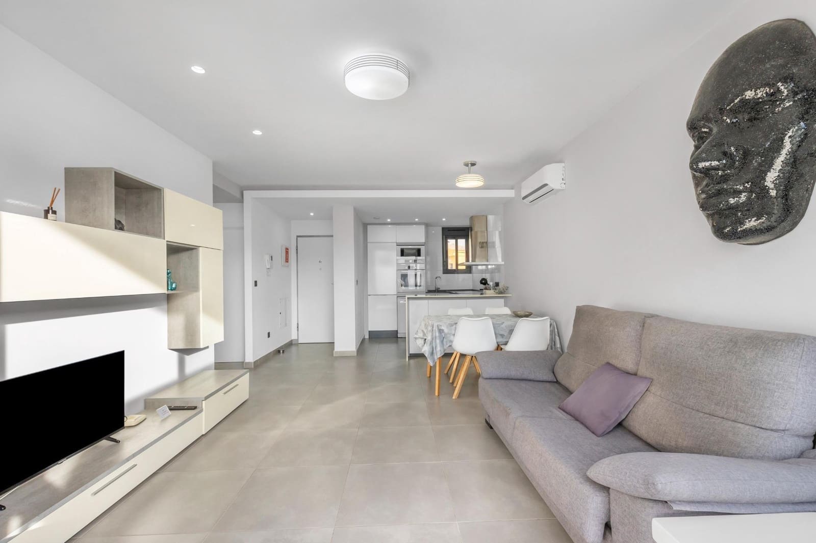 2 chambre Bungalow à vendre à Torrevieja avec piscine garage - 269 900 € (Ref: 9690975)