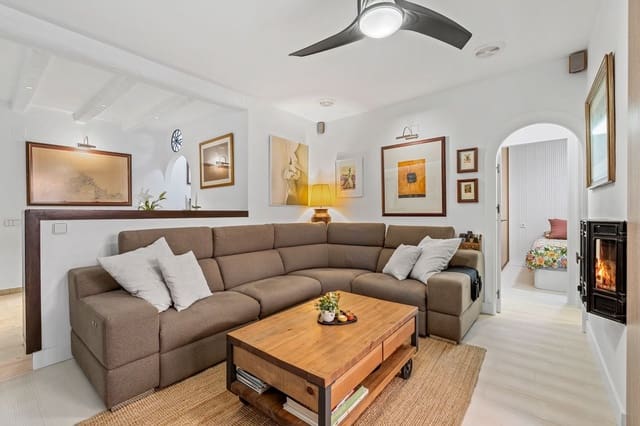 Ático de 3 habitaciones en Torrevieja en venta - 265.000 € (Ref: 9690983)