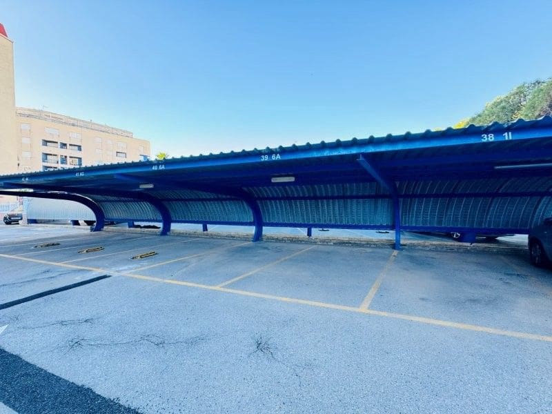 3 sovrum Takvåning till salu i Guardamar del Segura med pool - 470 000 € (Ref: 9690986)