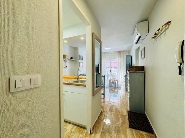 2 Zimmer Apartment zu verkaufen in Torrevieja - 189.000 € (Ref: 9690988)