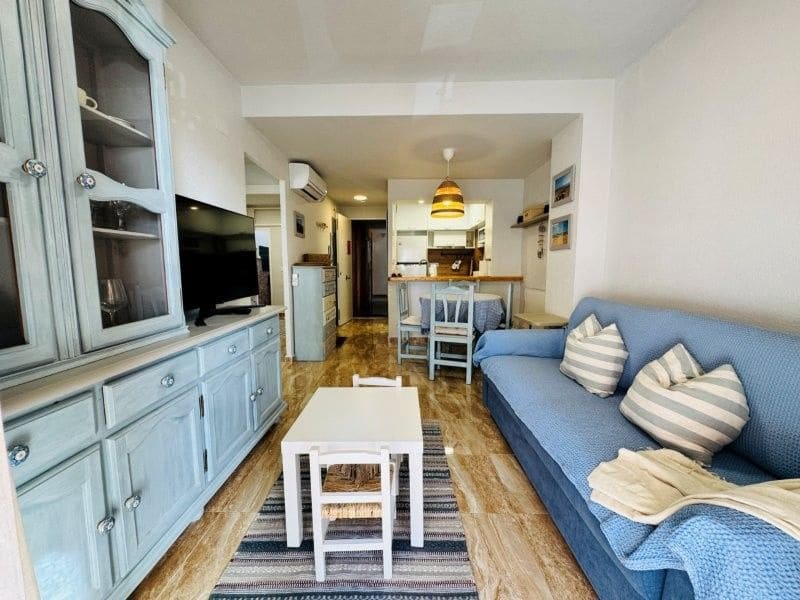 2 Zimmer Apartment zu verkaufen in Torrevieja - 189.000 € (Ref: 9690988)