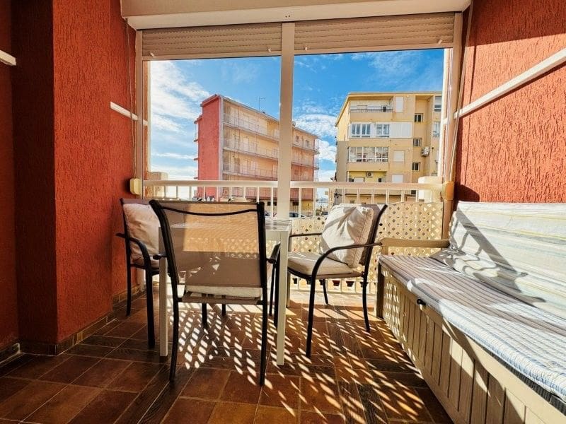 2 Zimmer Apartment zu verkaufen in Torrevieja - 189.000 € (Ref: 9690988)