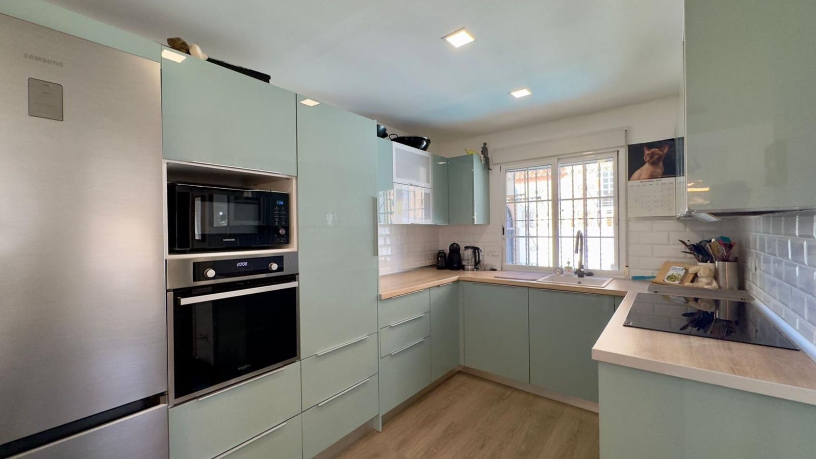 2 makuuhuone Huvila myytävänä paikassa Orihuela Costa mukana uima-altaan - 279 900 € (Ref: 9691068)