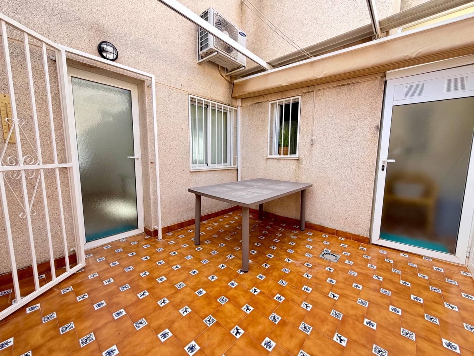 2 quarto Moradia em Banda para venda em Rojales com piscina - 210 000 € (Ref: 9691118)