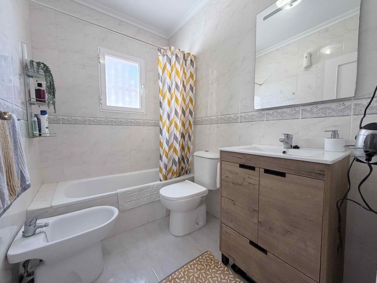 3 soverom Hus til salgs i Orihuela Costa med garasje - € 205 000 (Ref: 9691132)