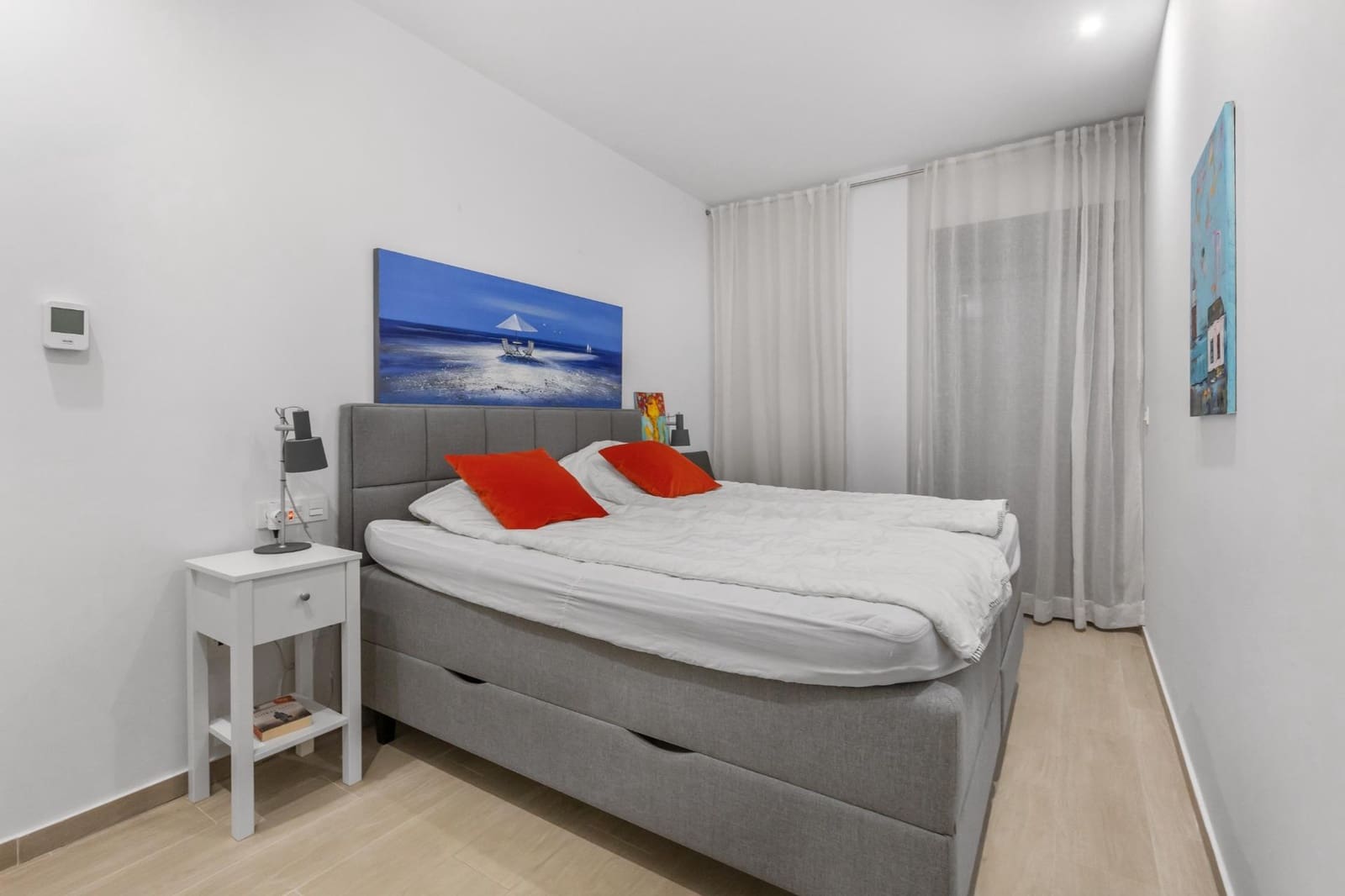 3 sypialnia Apartament na sprzedaż w Torrevieja z basenem garażem - 299 000 € (Ref: 9696267)