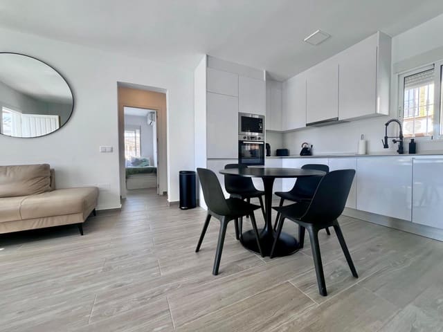 5 makuuhuone Huvila myytävänä paikassa Las Filipinas mukana uima-altaan - 459 000 € (Ref: 9698928)