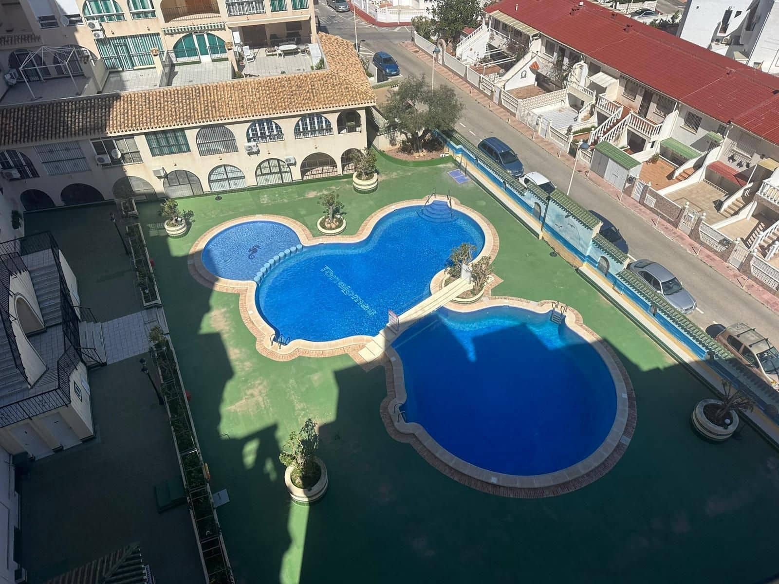 Ático de 1 habitación en Torrevieja en venta con piscina garaje - 149.000 € (Ref: 9702094)