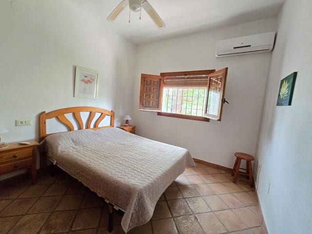 4 Zimmer Villa zu verkaufen in Torrenueva mit Pool - 860.000 € (Ref: 9704955)