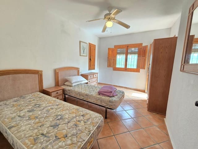 4 Zimmer Villa zu verkaufen in Torrenueva mit Pool - 860.000 € (Ref: 9704955)