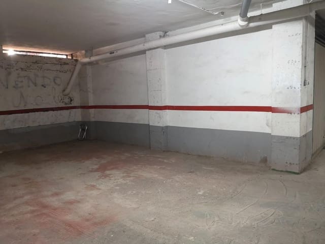 Garage til salg i Centro, Torrevieja - € 9.000 (Ref: 9707562)