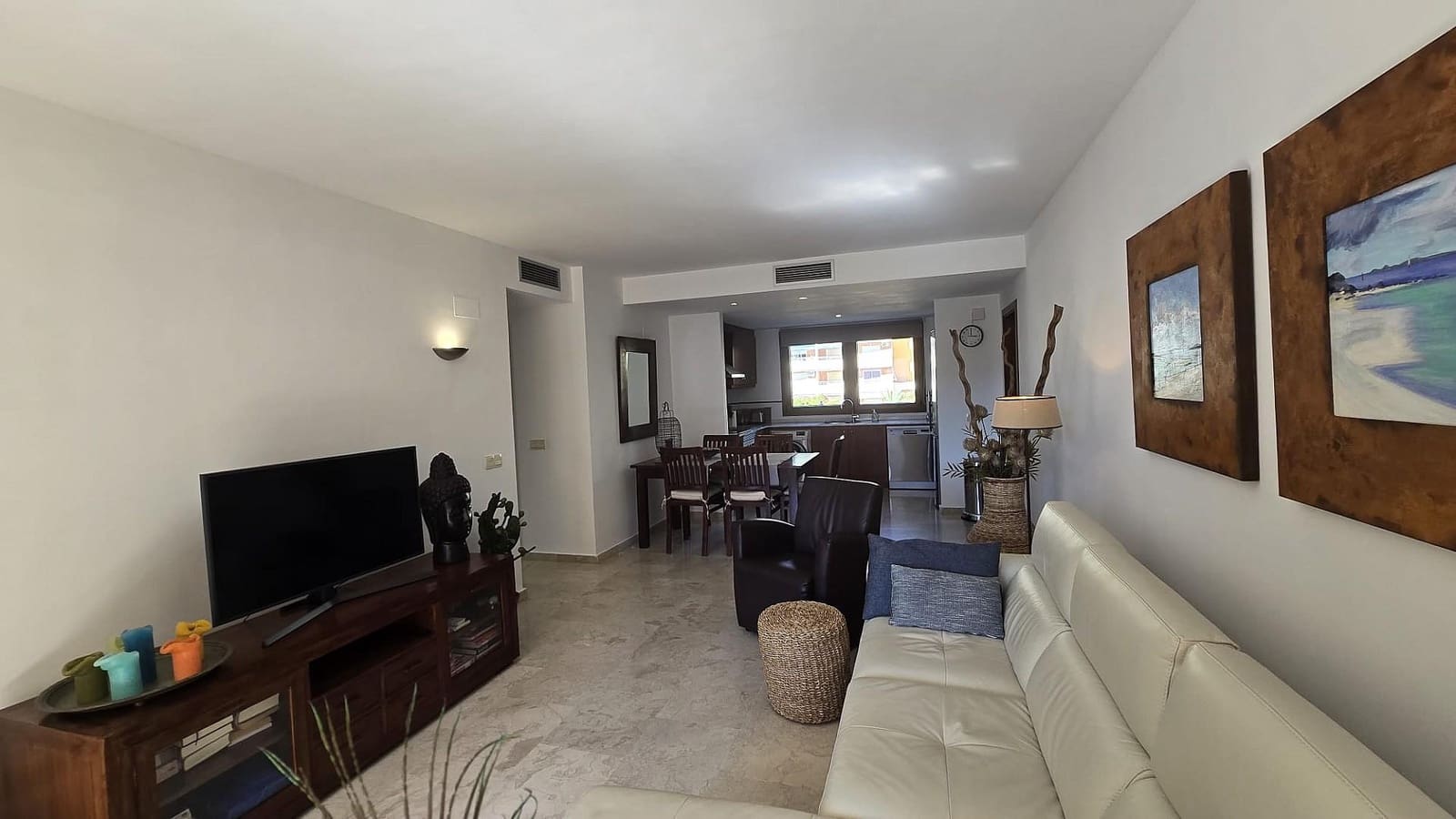 2 bedroom Apartment for sale in Punta Prima with garage - € 279,000 (Ref: 9715082)