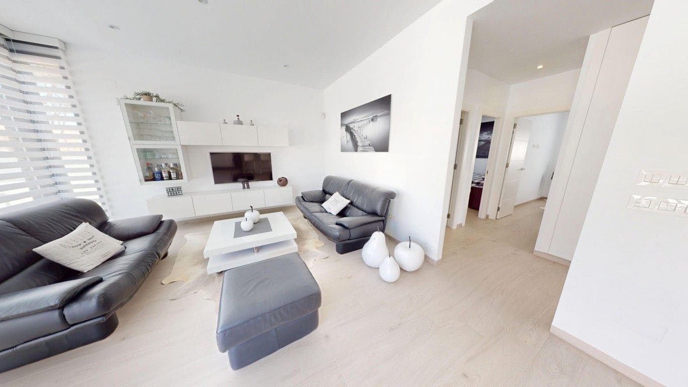 3 soverom Villa til salgs i Los Alcazares med garasje - € 469 000 (Ref: 9715083)