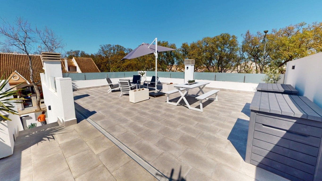 3 soverom Villa til salgs i Los Alcazares med garasje - € 469 000 (Ref: 9715083)